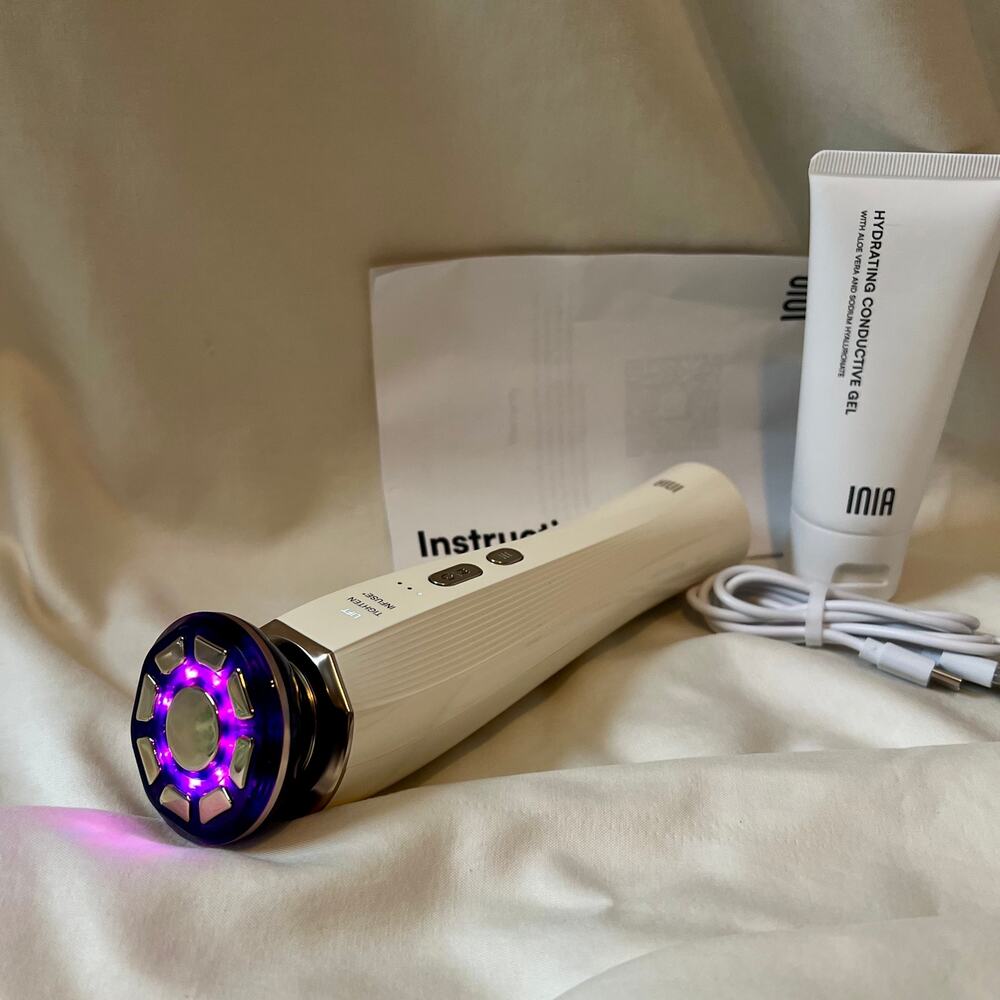 INIA FLARE 3-in-1 Red Light Microcurrent Facial Beauty Device + Gel